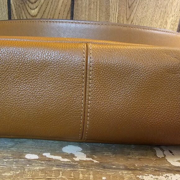 Kate Spade purse - Picture 5 of 9